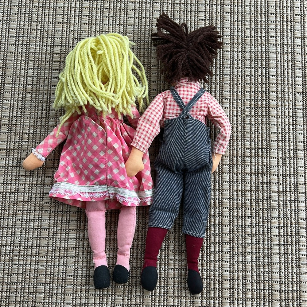 Vintage Collectible Milton Bradley Country Cousins Dolls Set - Picture 5 of 12